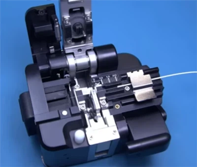 How to Fusion Splice Fiber Optic Cable?